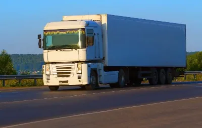 İzmir ile Kınık Arası Öğrenci Eşyası Taşıma